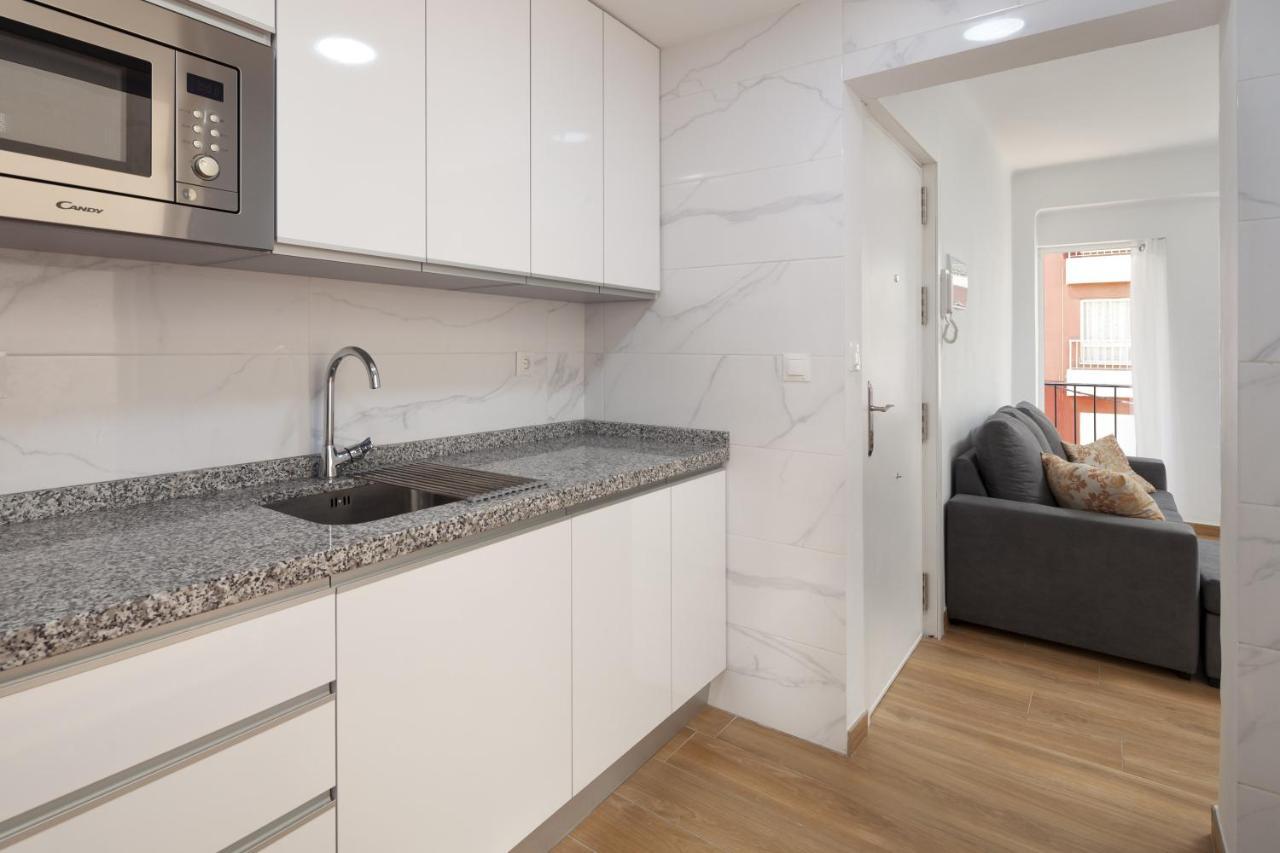 Apartamento Nuria Torre Del Mar Eksteriør billede