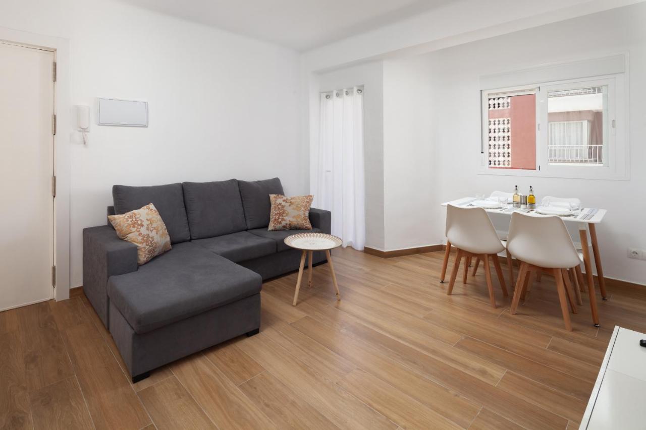 Apartamento Nuria Torre Del Mar Eksteriør billede