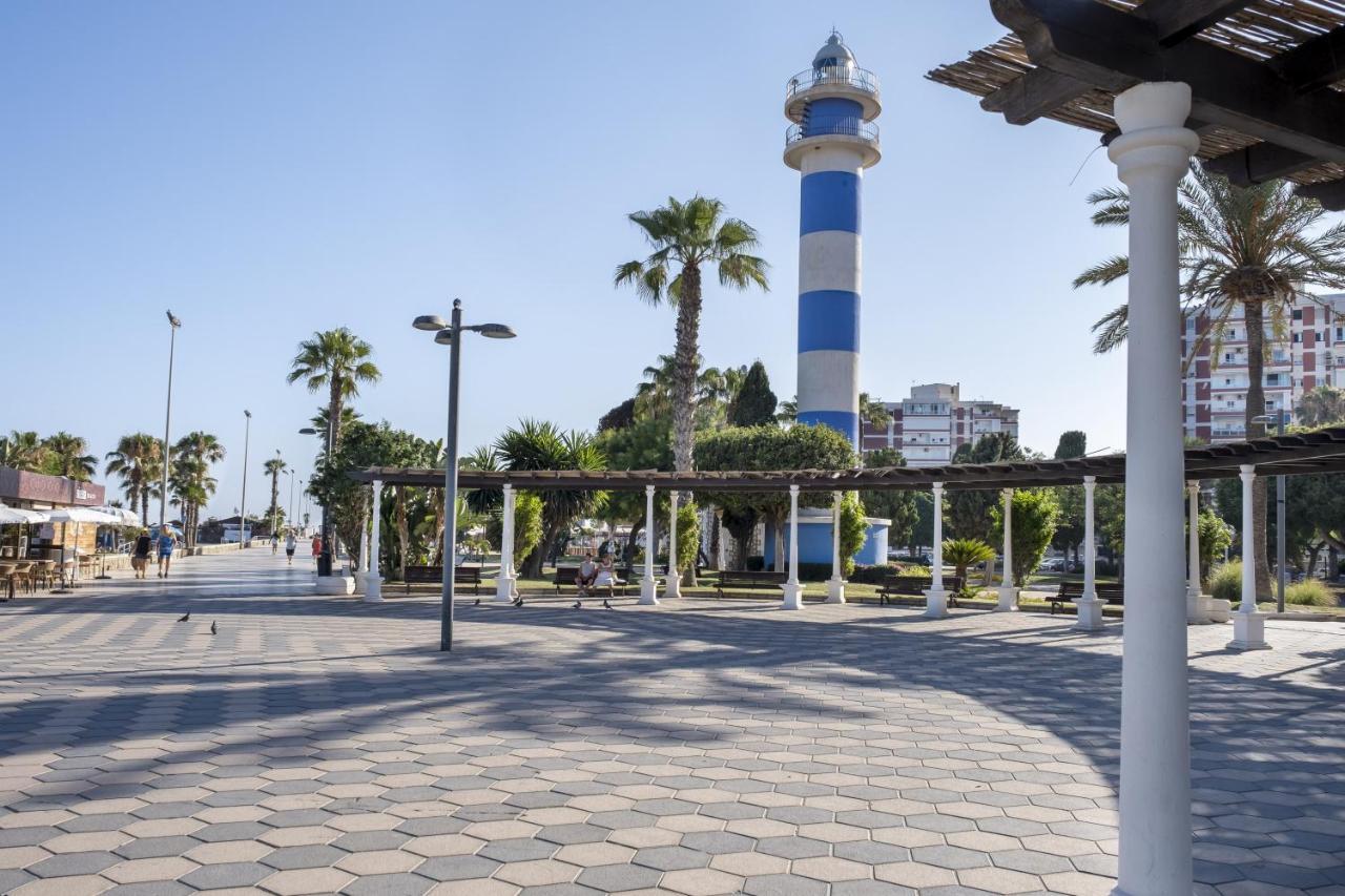 Apartamento Nuria Torre Del Mar Eksteriør billede