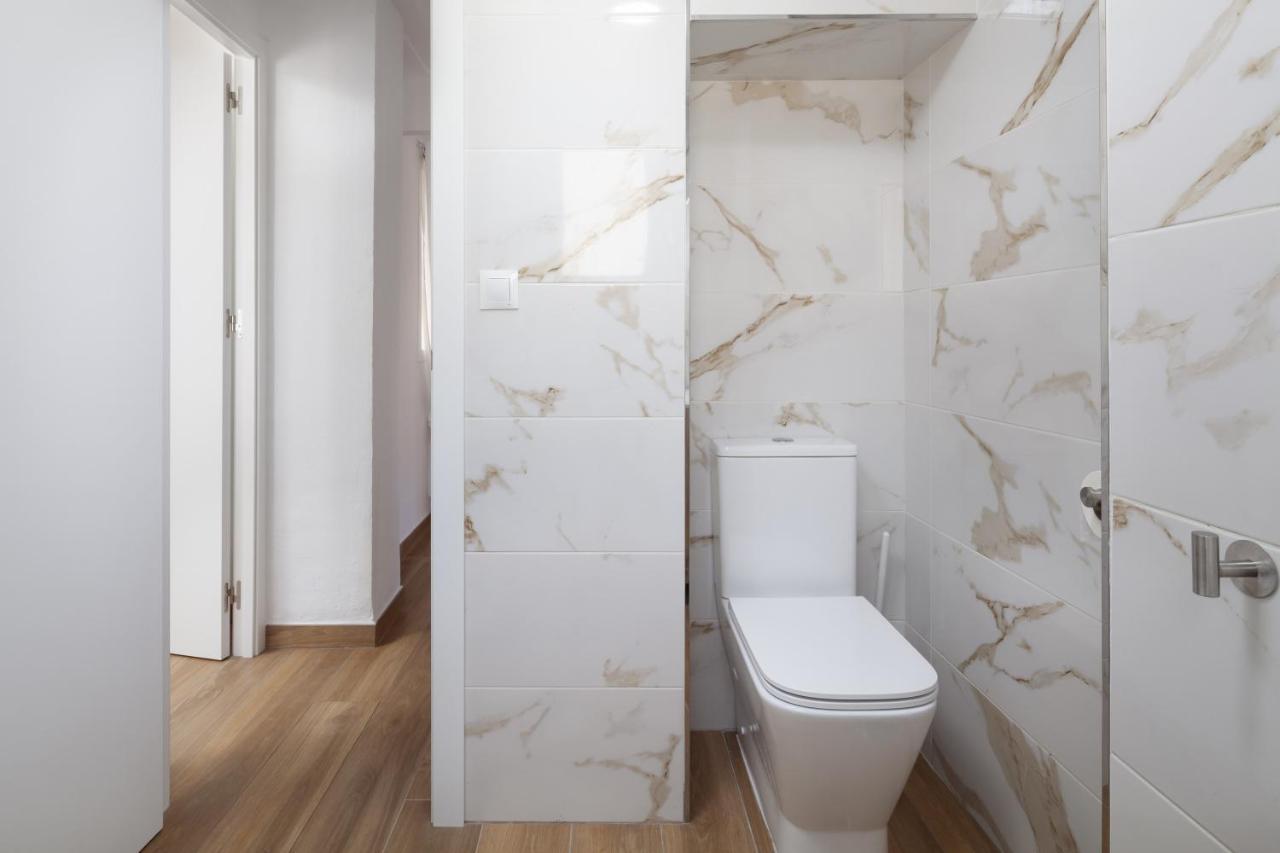 Apartamento Nuria Torre Del Mar Eksteriør billede