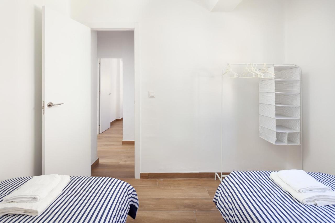 Apartamento Nuria Torre Del Mar Eksteriør billede